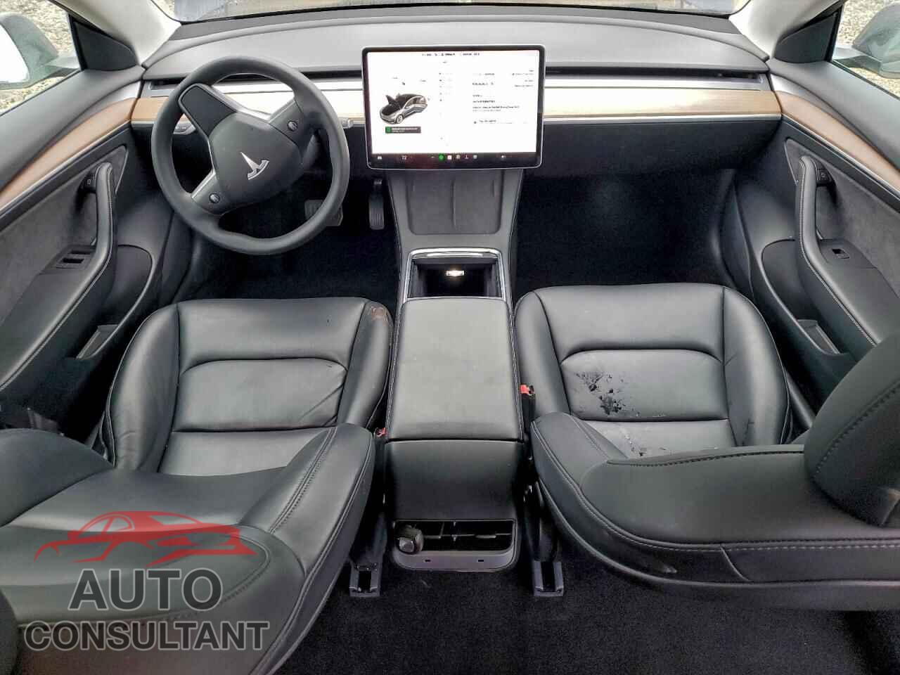 TESLA MODEL 3 2022 - 5YJ3E1EB8NF111855