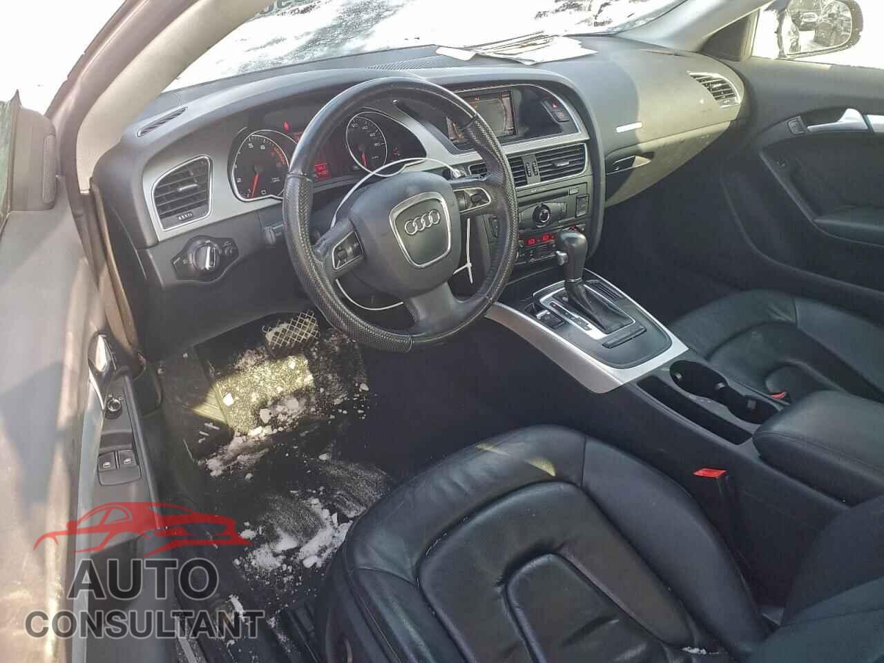 AUDI A5 2010 - WAULFAFR1AA069375