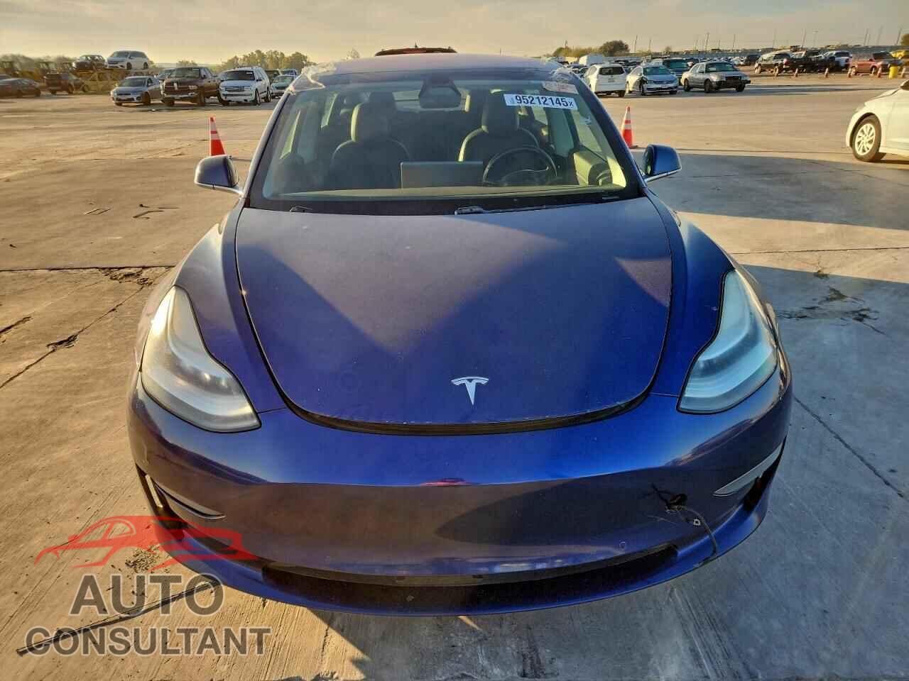 TESLA MODEL 3 2018 - 5YJ3E1EB2JF130802