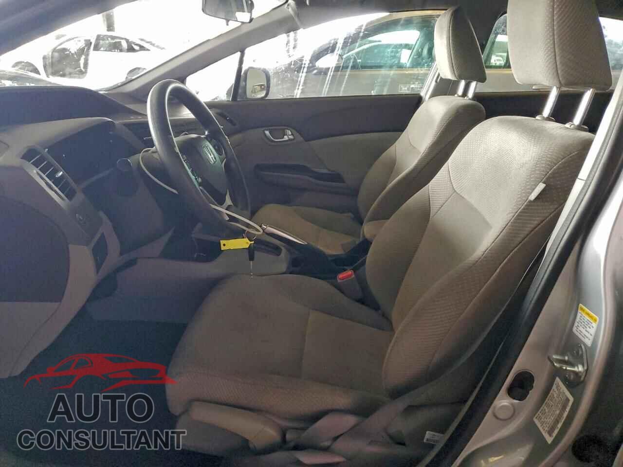HONDA CIVIC 2012 - JHMFB4F23CS005527
