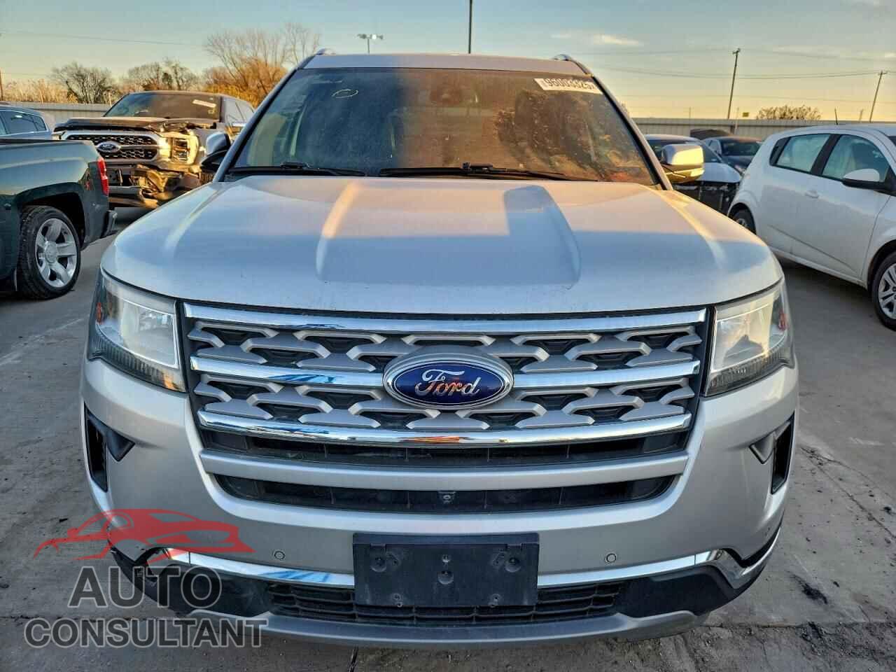 FORD EXPLORER 2018 - 1FM5K7FH6JGB55081