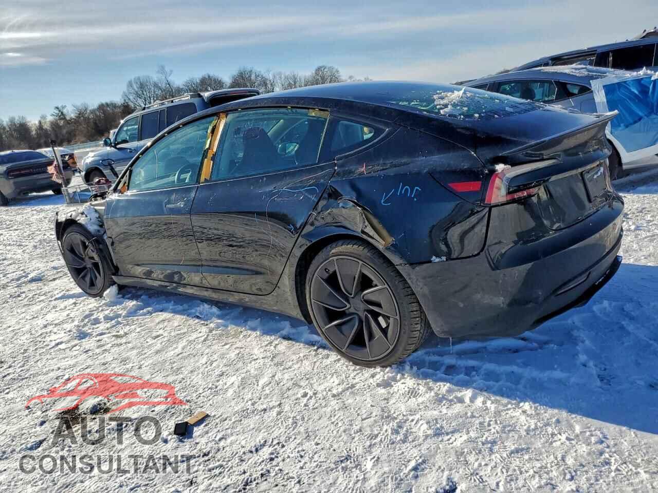 TESLA MODEL 3 2024 - 5YJ3E1ET2RF807075