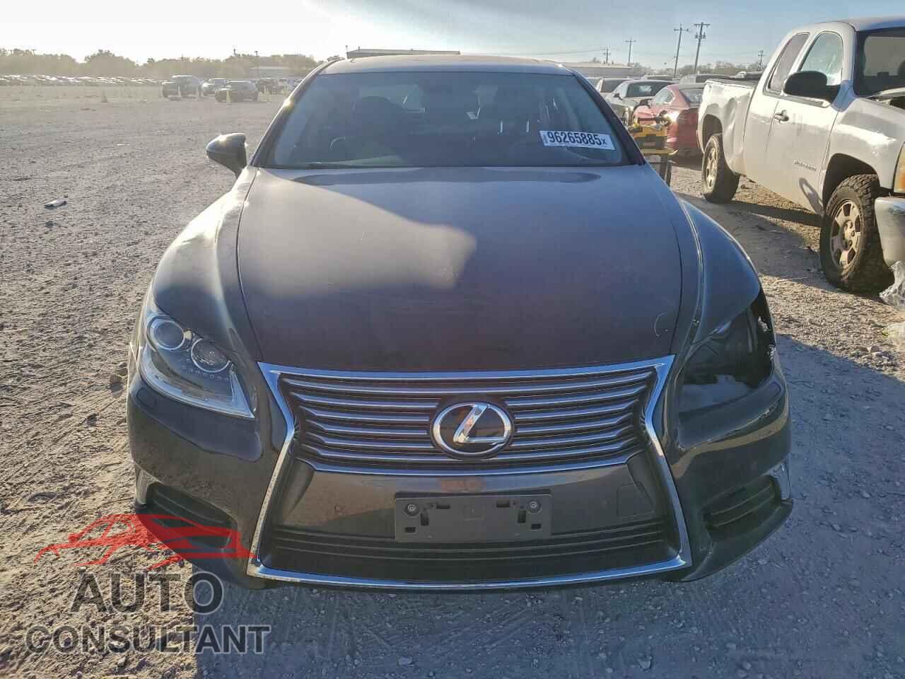 LEXUS LS460 2016 - JTHBL5EF5G5139305
