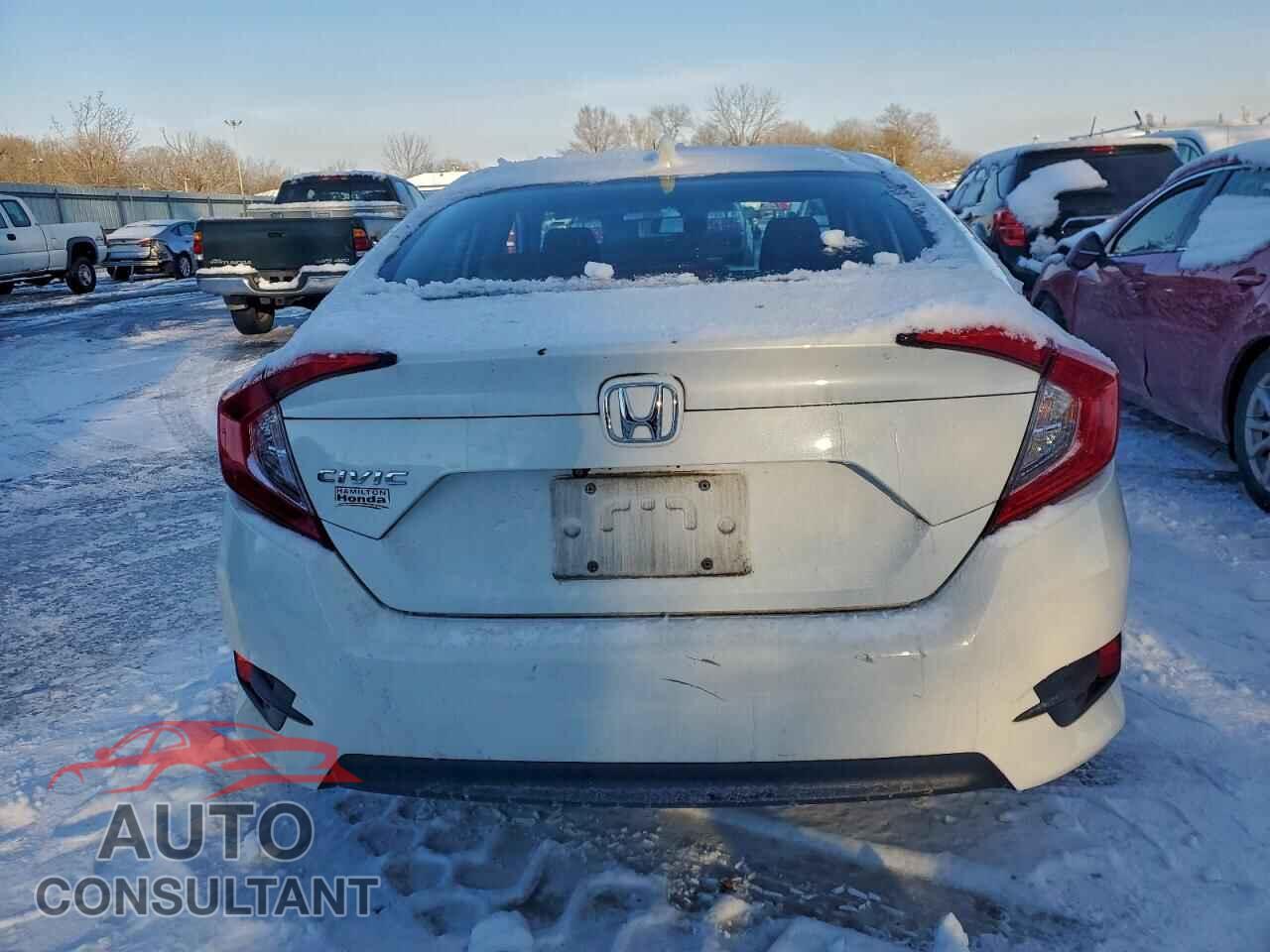 HONDA CIVIC 2018 - 2HGFC2F77JH506473