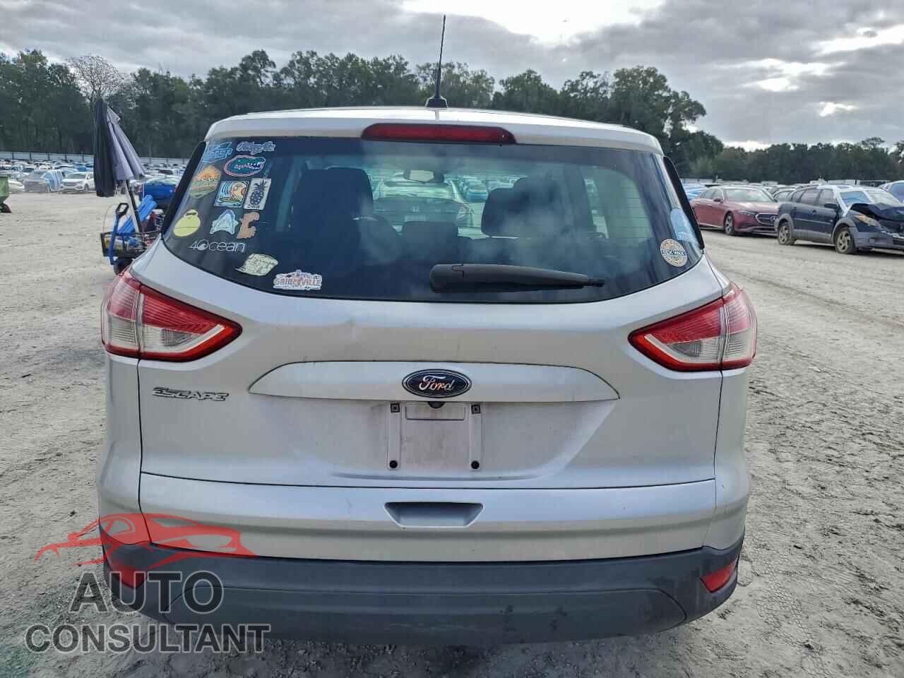 FORD ESCAPE 2016 - 1FMCU0F72GUA91633