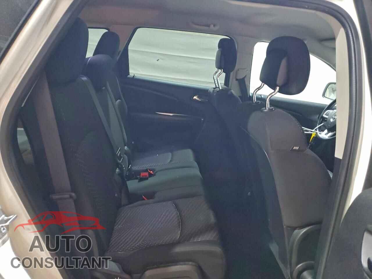 DODGE JOURNEY 2014 - 3C4PDCBB4ET218181