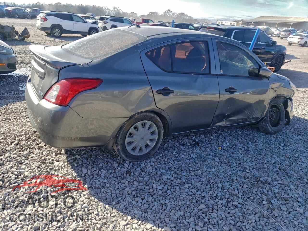NISSAN VERSA 2016 - 3N1CN7APXGL856487