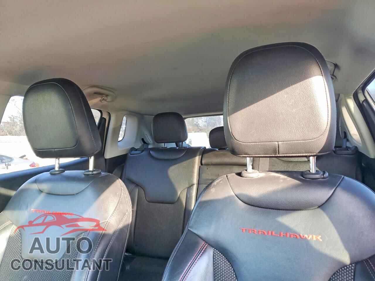 JEEP COMPASS 2019 - 3C4NJDDB4KT627554