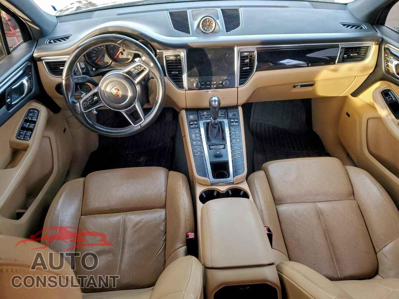 PORSCHE MACAN 2017 - WP1AA2A51HLB01905
