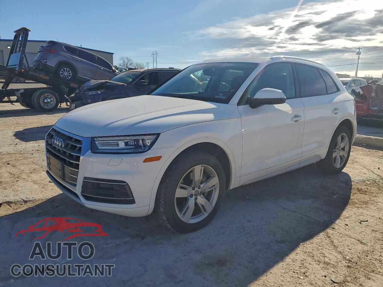 AUDI Q5 2018 - WA1ANAFY5J2028269