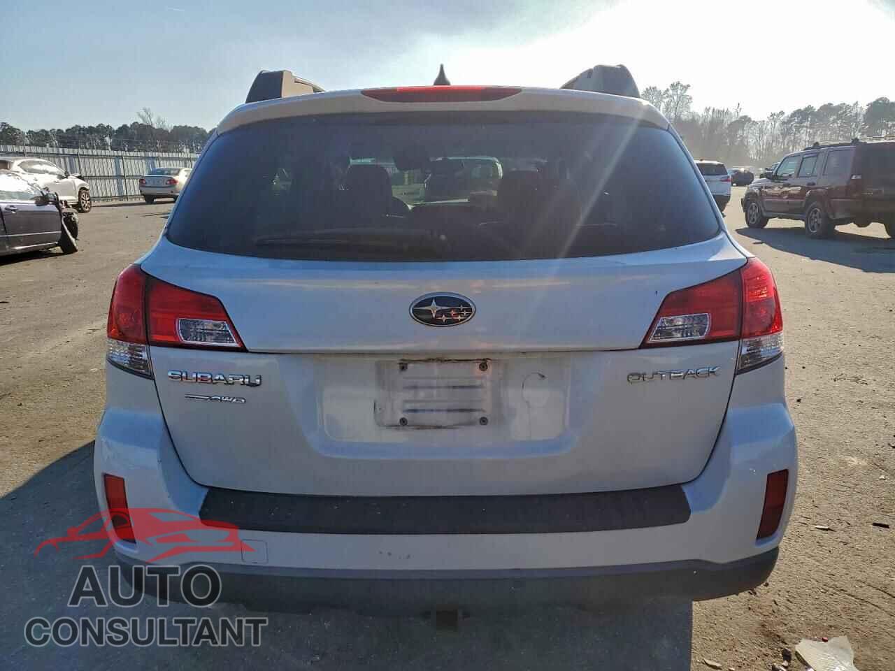 SUBARU OUTBACK 2014 - 4S4BRCCC8E3242929