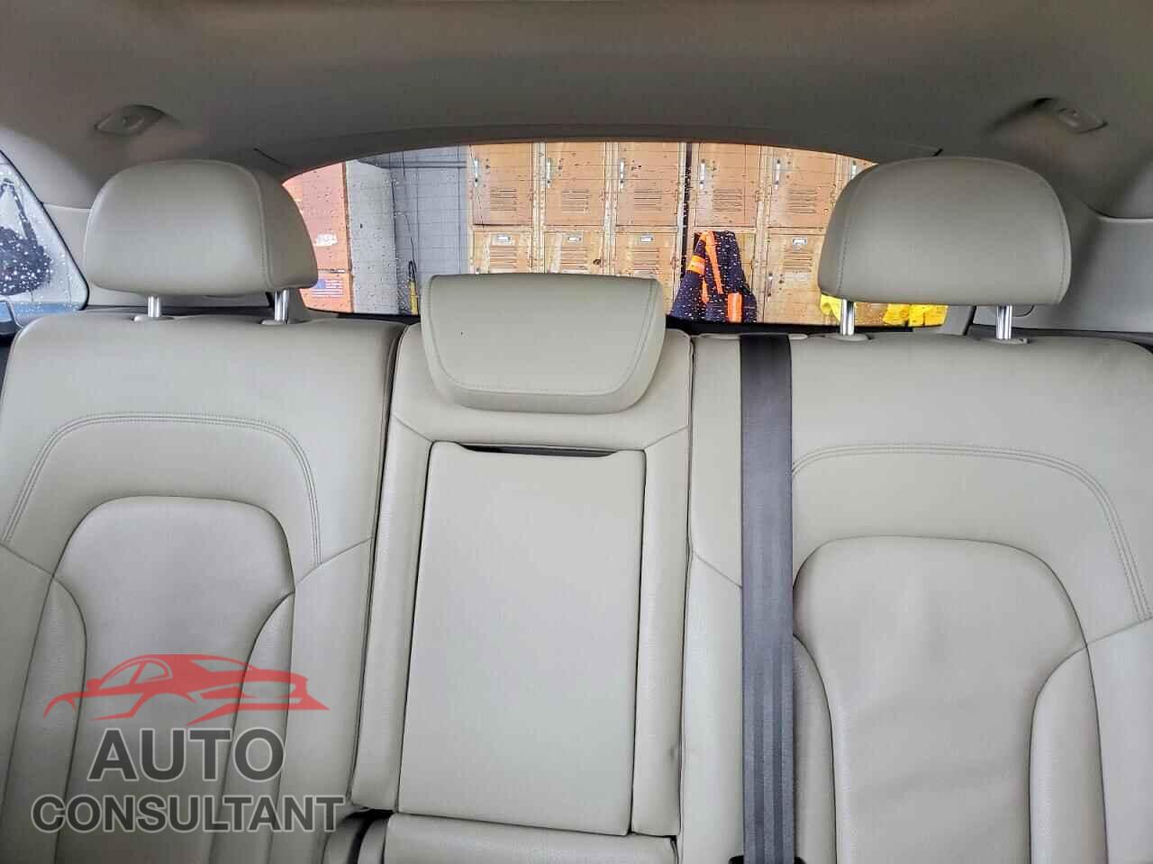 AUDI Q5 2012 - WA1LFAFP9CA139848