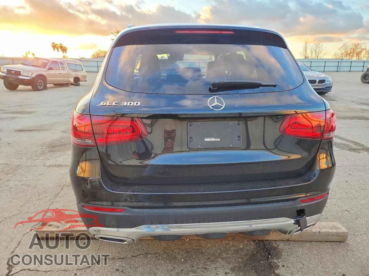 MERCEDES-BENZ GLC-CLASS 2020 - W1N0G8DB1LF800984