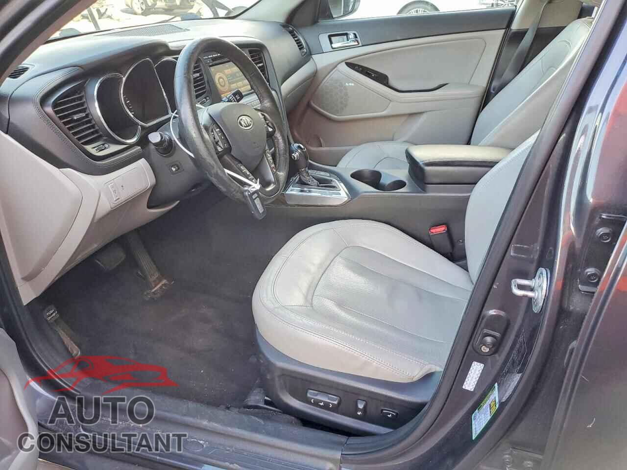 KIA OPTIMA 2011 - KNAGN4A70B5118801