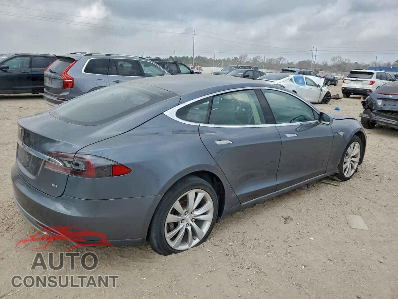 TESLA MODEL S 2013 - 5YJSA1CN5DFP30142