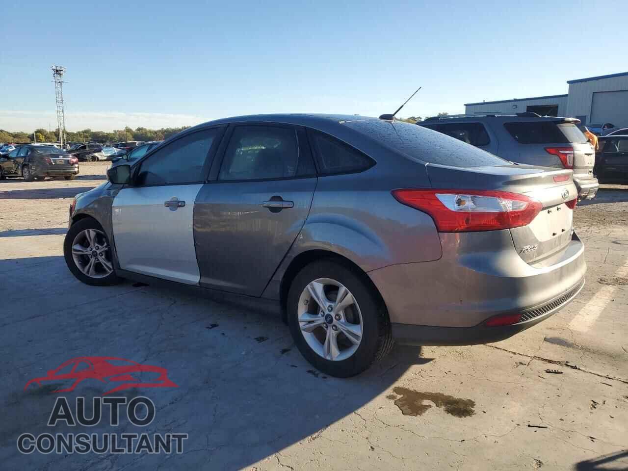 FORD FOCUS 2014 - 1FADP3F29EL414557