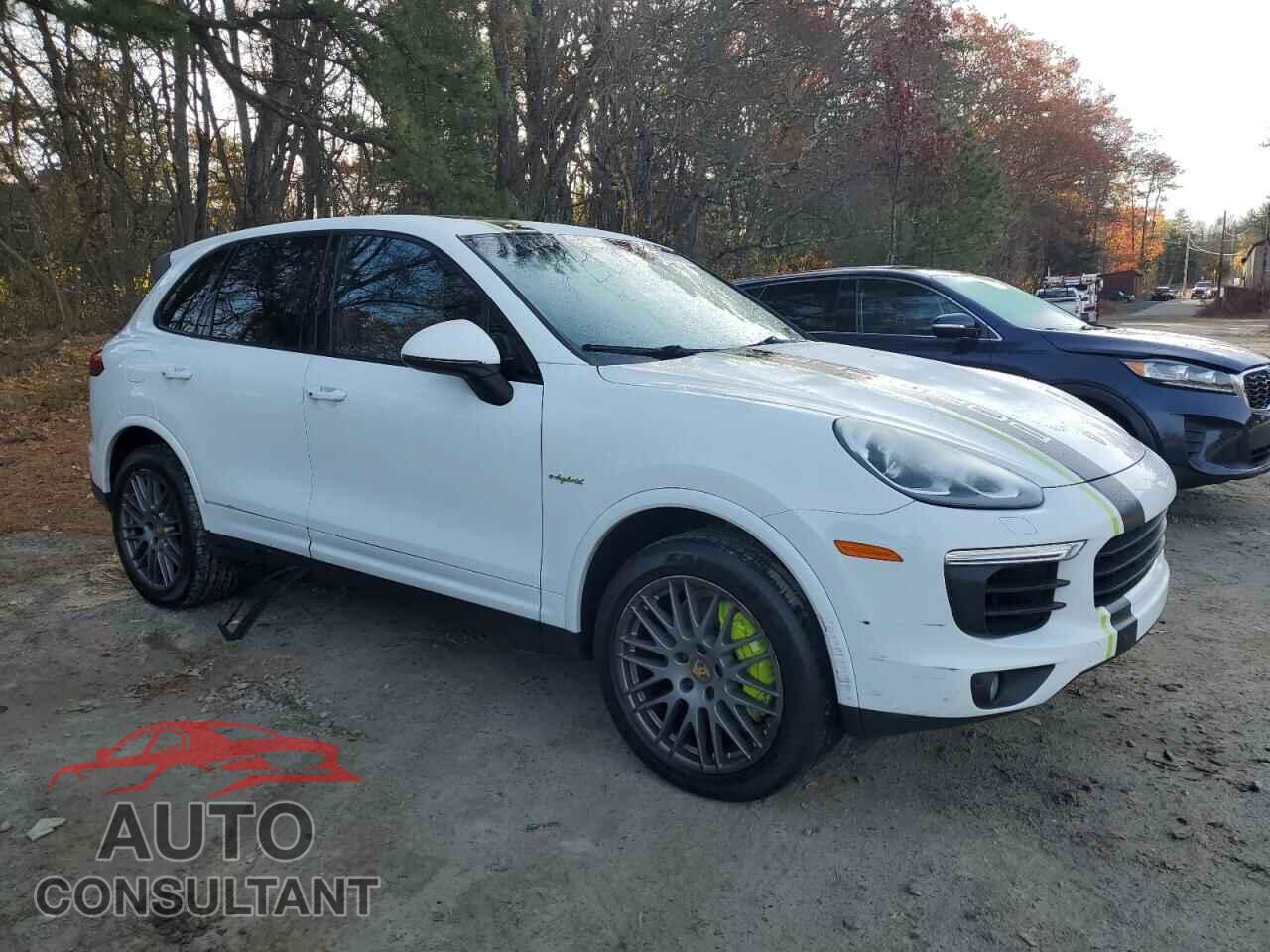 PORSCHE CAYENNE 2017 - WP1AE2A29HLA72504