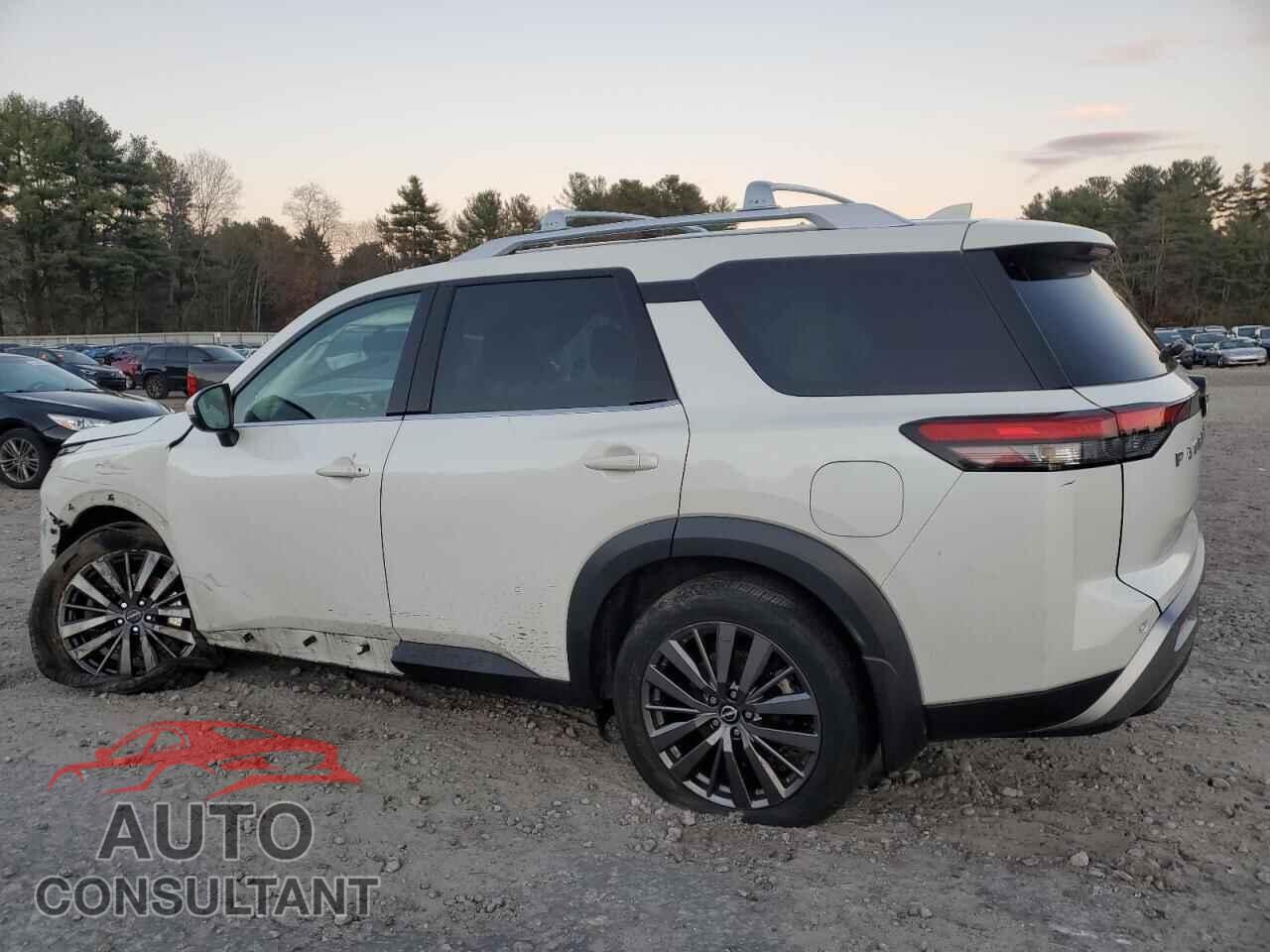 NISSAN PATHFINDER 2022 - 5N1DR3CD7NC219255