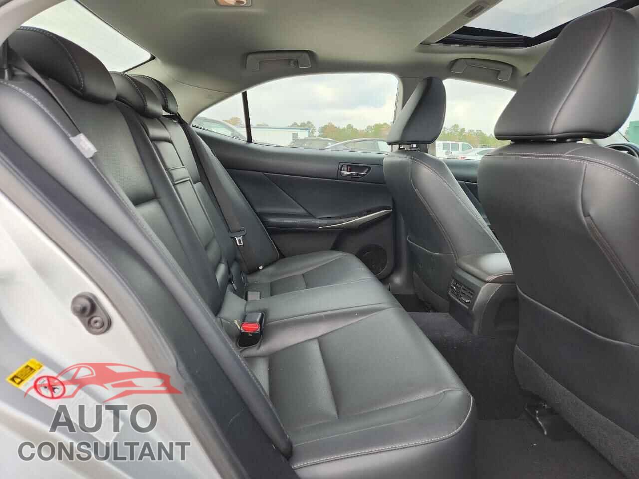 LEXUS IS 2014 - JTHBF1D22E5019716