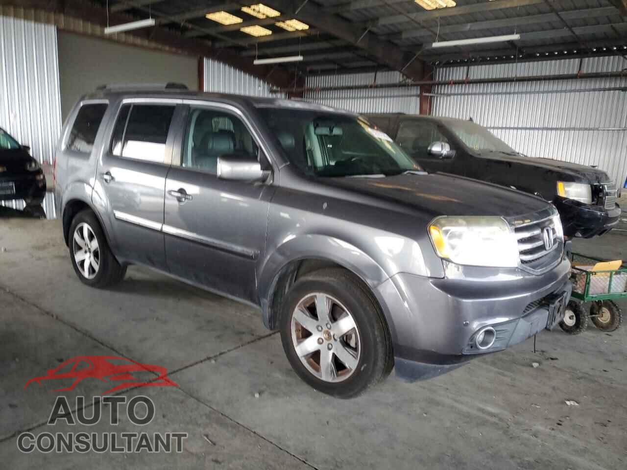HONDA PILOT 2013 - 5FNYF4H97DB046413