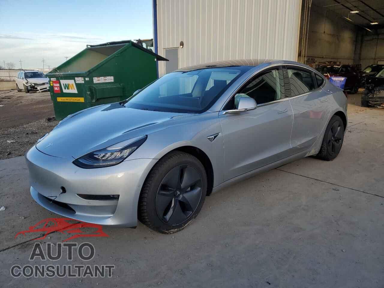 TESLA MODEL 3 2018 - 5YJ3E1EB8JF091083