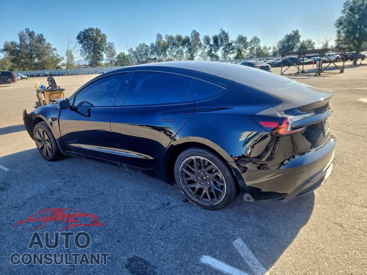 TESLA MODEL 3 2024 - 5YJ3E1EAXRF722144