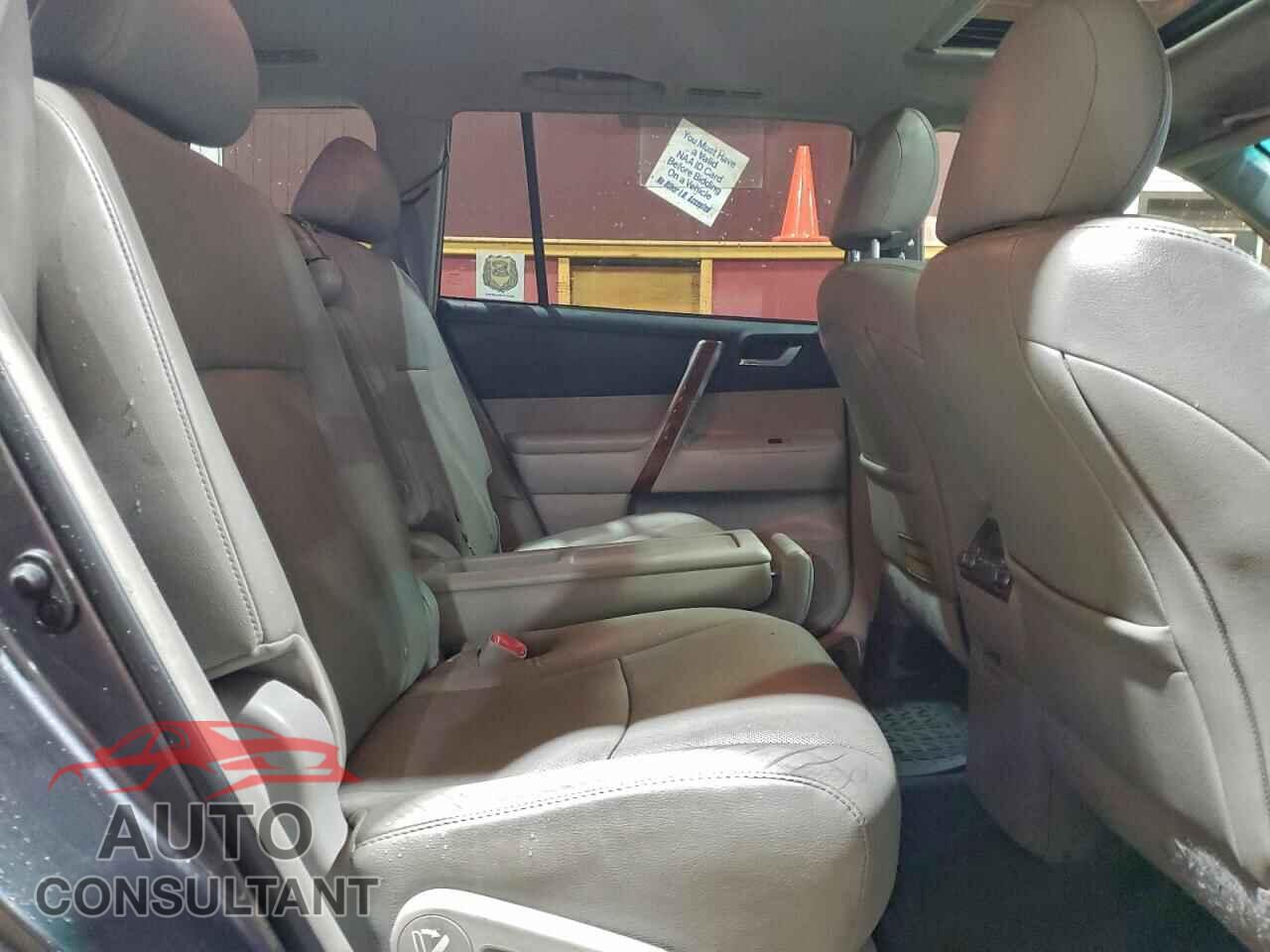 TOYOTA HIGHLANDER 2012 - 5TDDK3EH2CS107743