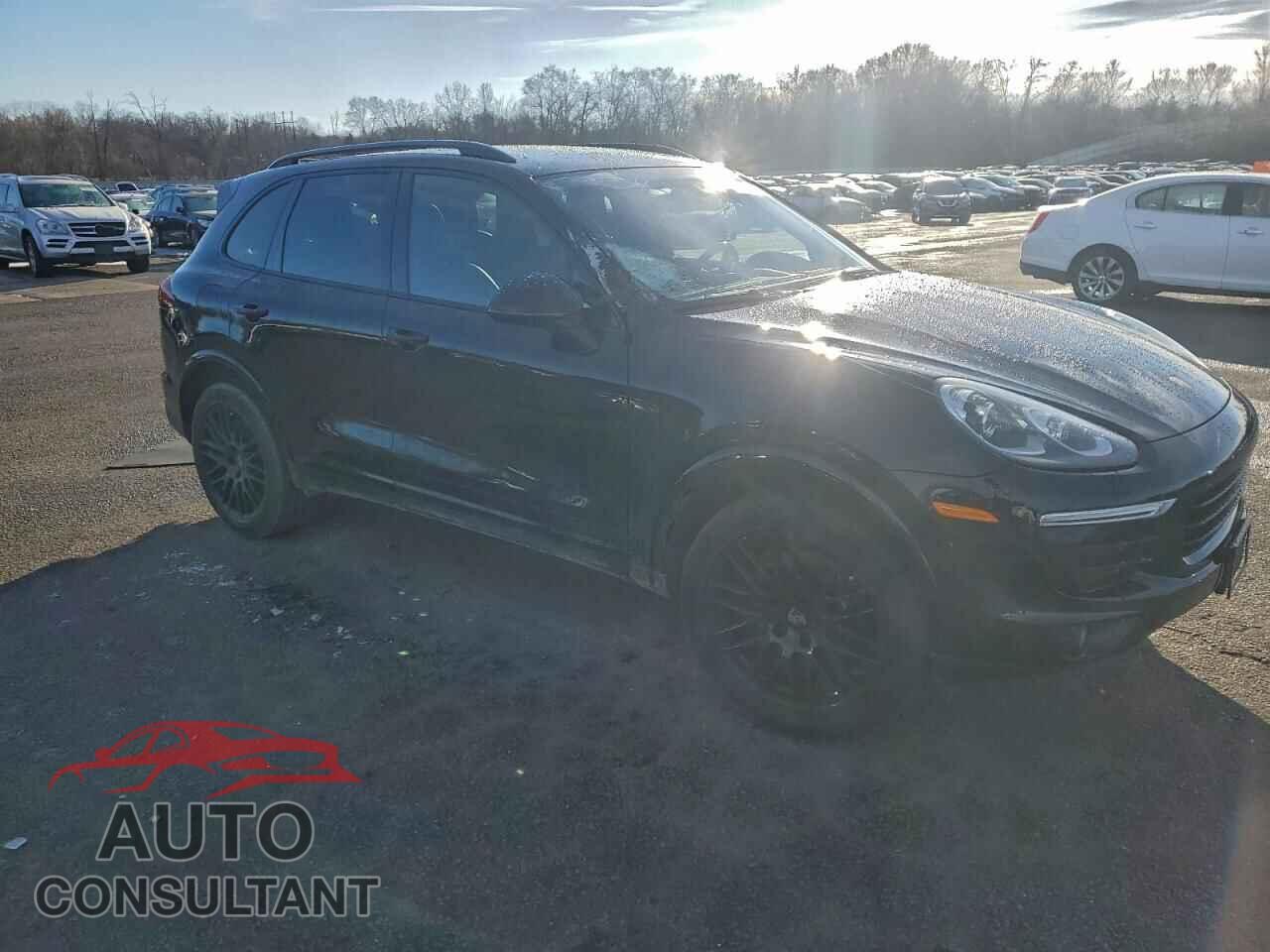 PORSCHE CAYENNE 2018 - WP1AA2A20JKA01344