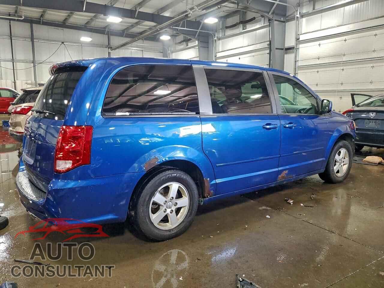 DODGE CARAVAN 2011 - 2D4RN3DG1BR664174