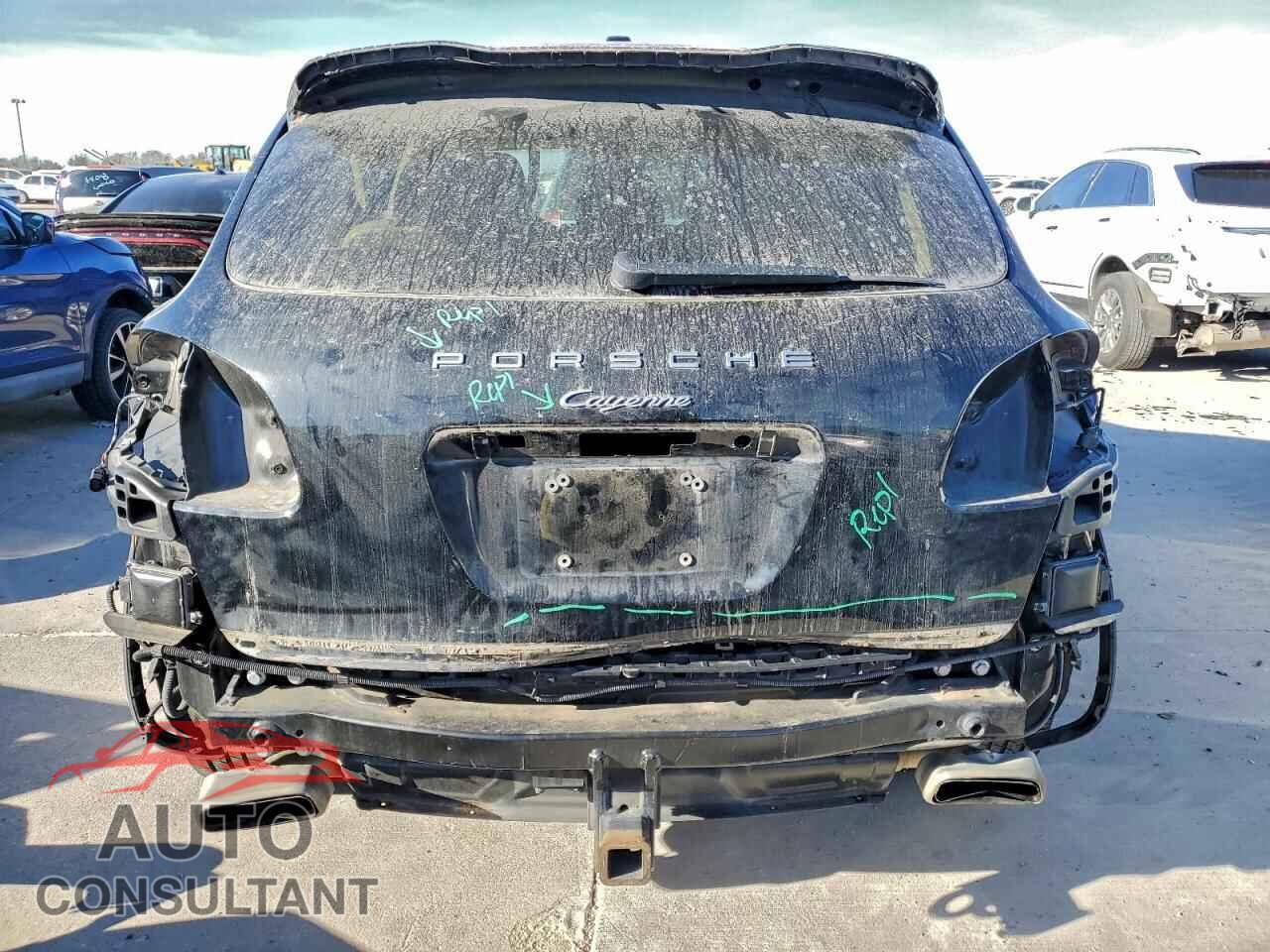 PORSCHE CAYENNE 2014 - WP1AA2A23ELA01189