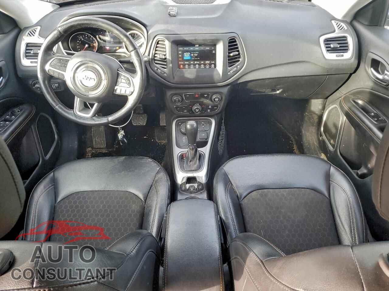 JEEP COMPASS 2020 - 3C4NJDBB6LT150310