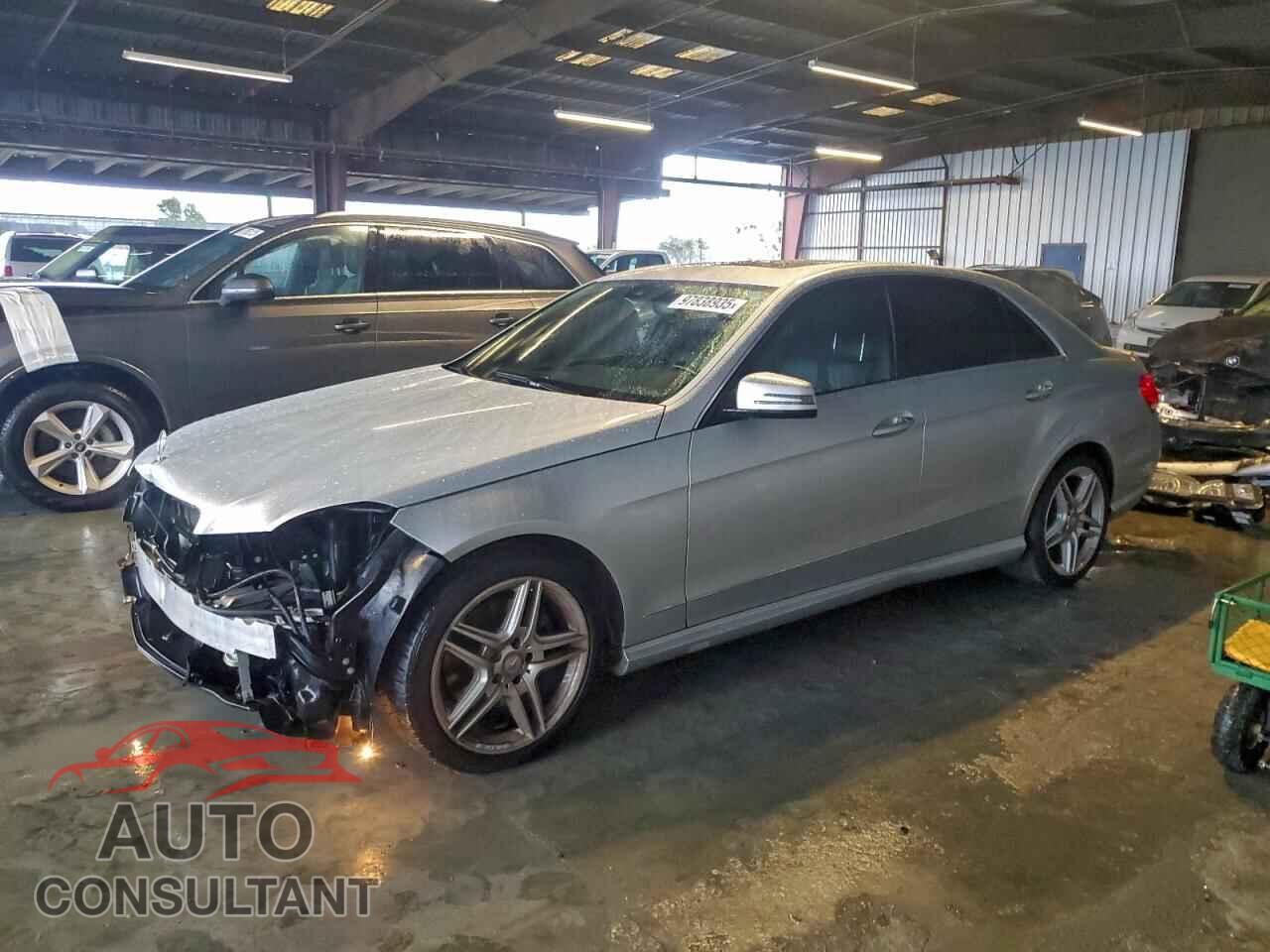 MERCEDES-BENZ E-CLASS 2013 - WDDHF5KB7DA732905