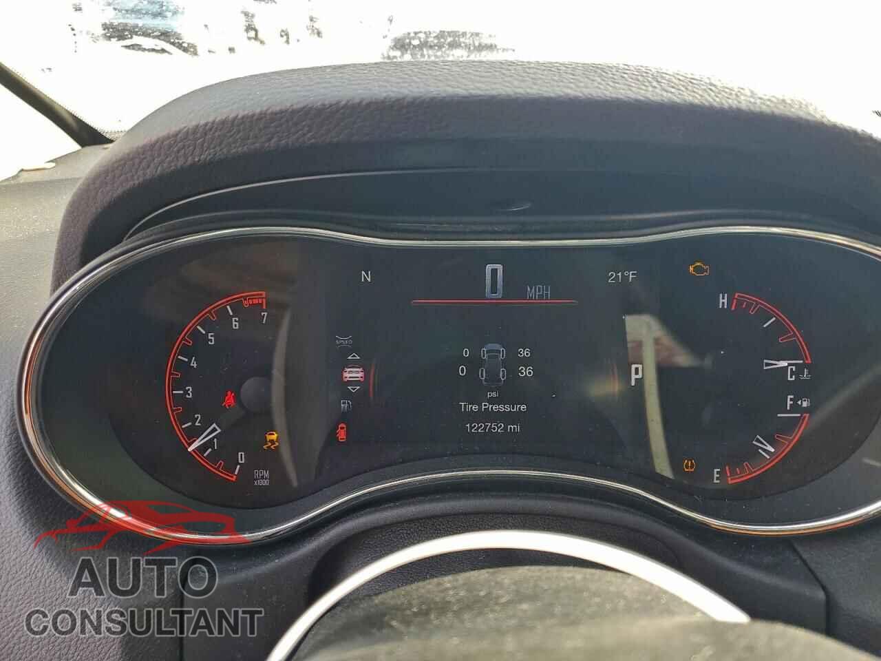 DODGE DURANGO 2017 - 1C4RDJDG5HC796814
