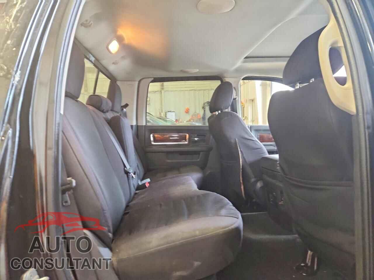 DODGE RAM 1500 2012 - 1C6RD7NT1CS221307