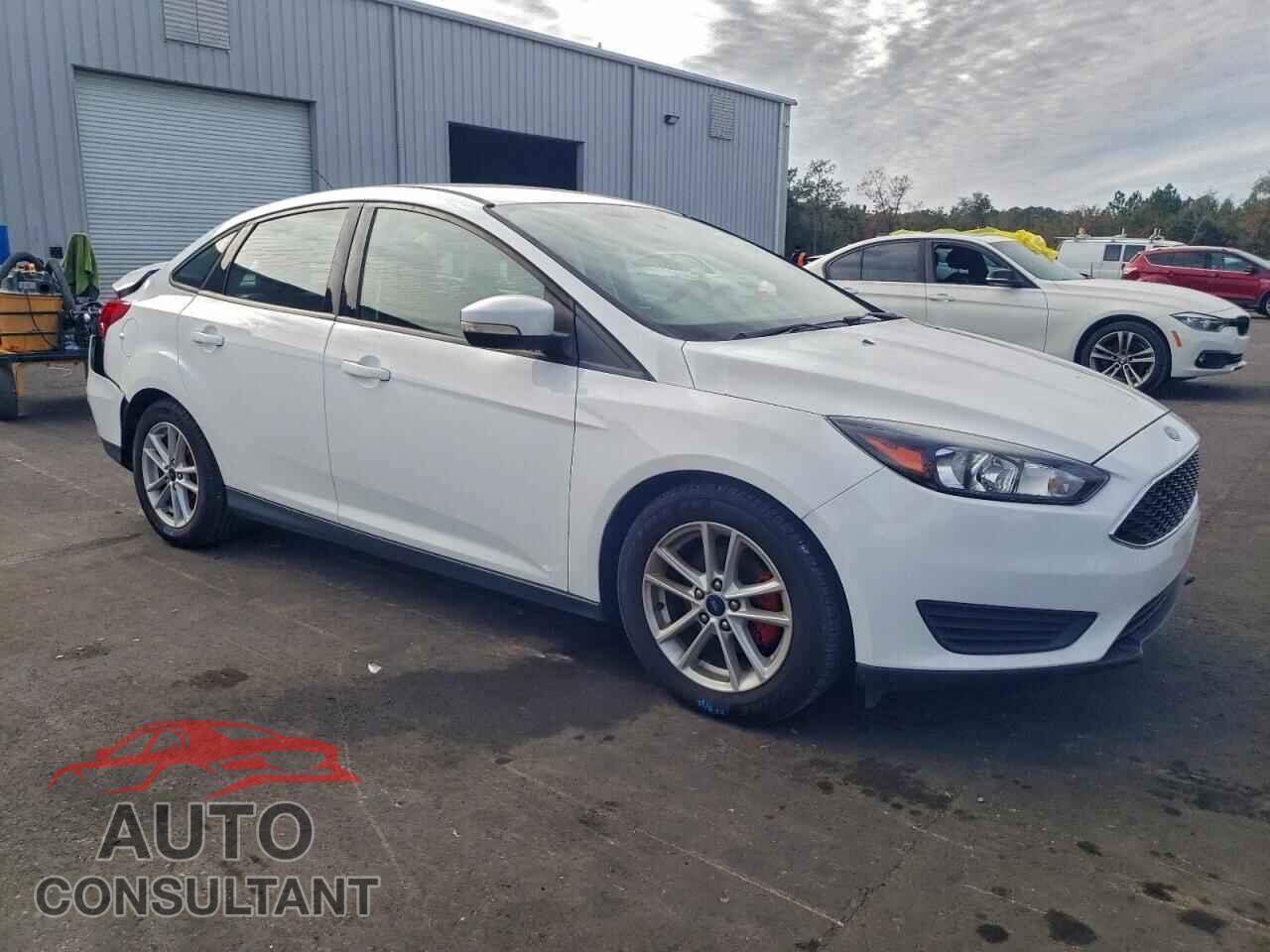 FORD FOCUS 2017 - 1FADP3F25HL287004