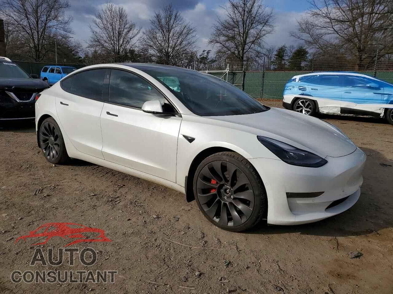 TESLA MODEL 3 2021 - 5YJ3E1EC5MF045207