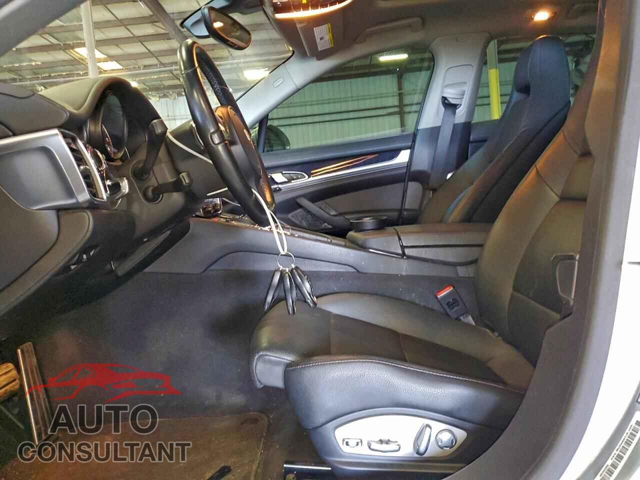 PORSCHE PANAMERA 2014 - WP0AA2A76EL013432