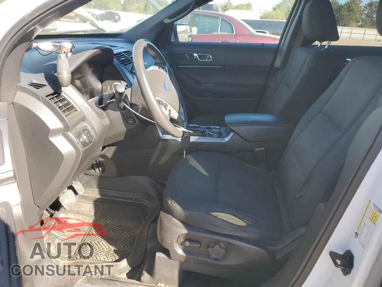 FORD EXPLORER 2015 - 1FM5K8AR3FGB83871