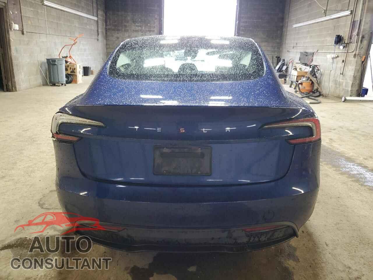 TESLA MODEL 3 2024 - 5YJ3E1EA1RF738006