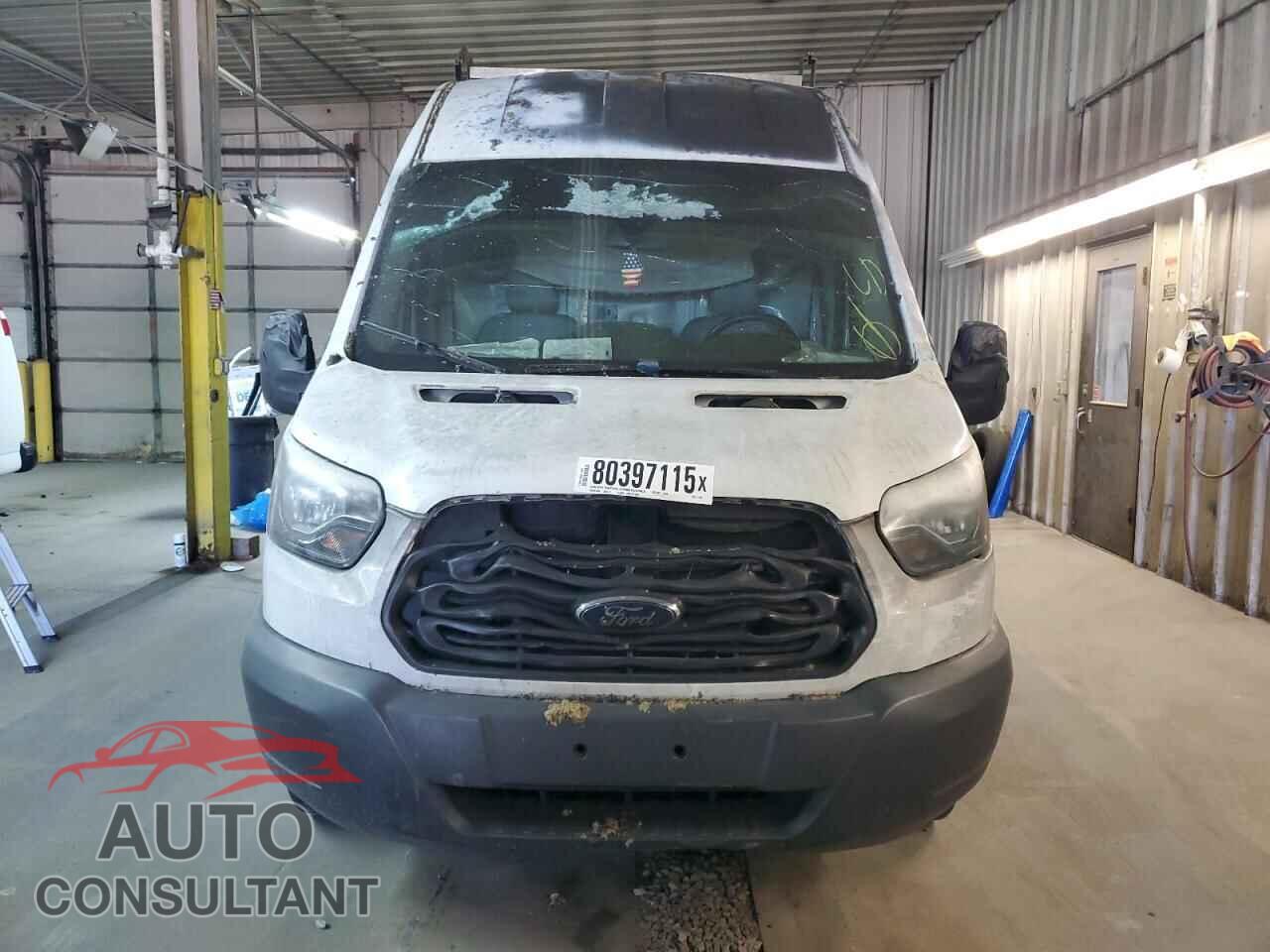 FORD TRANSIT 2017 - 1FTYR3XG9HKA15447