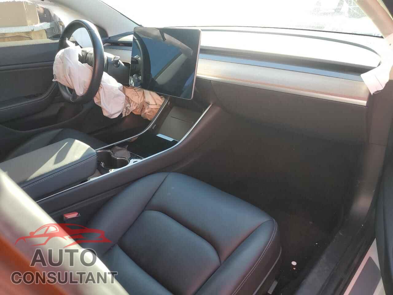 TESLA MODEL 3 2018 - 5YJ3E1EA2JF162639