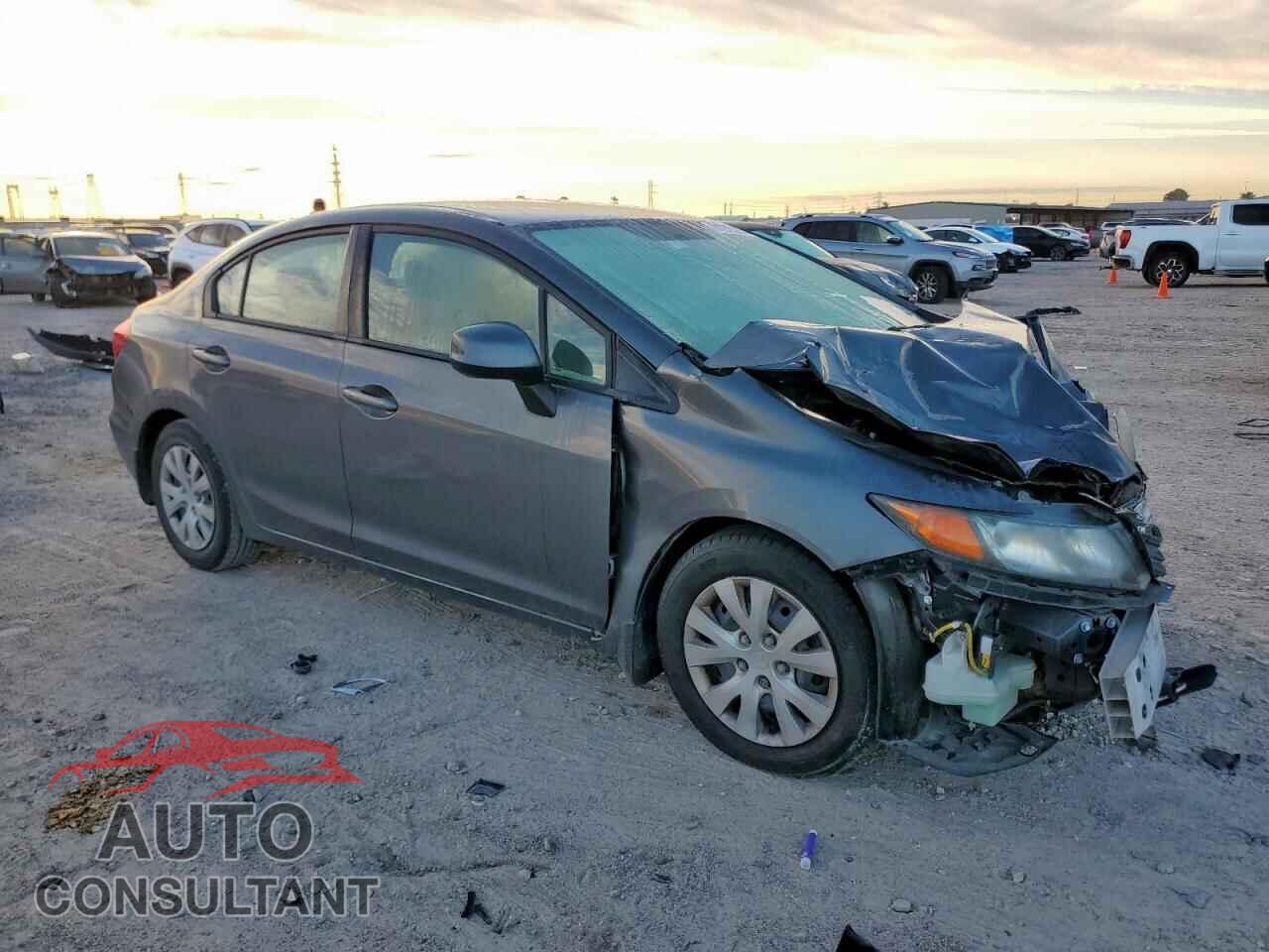HONDA CIVIC 2012 - 2HGFB2F55CH559922