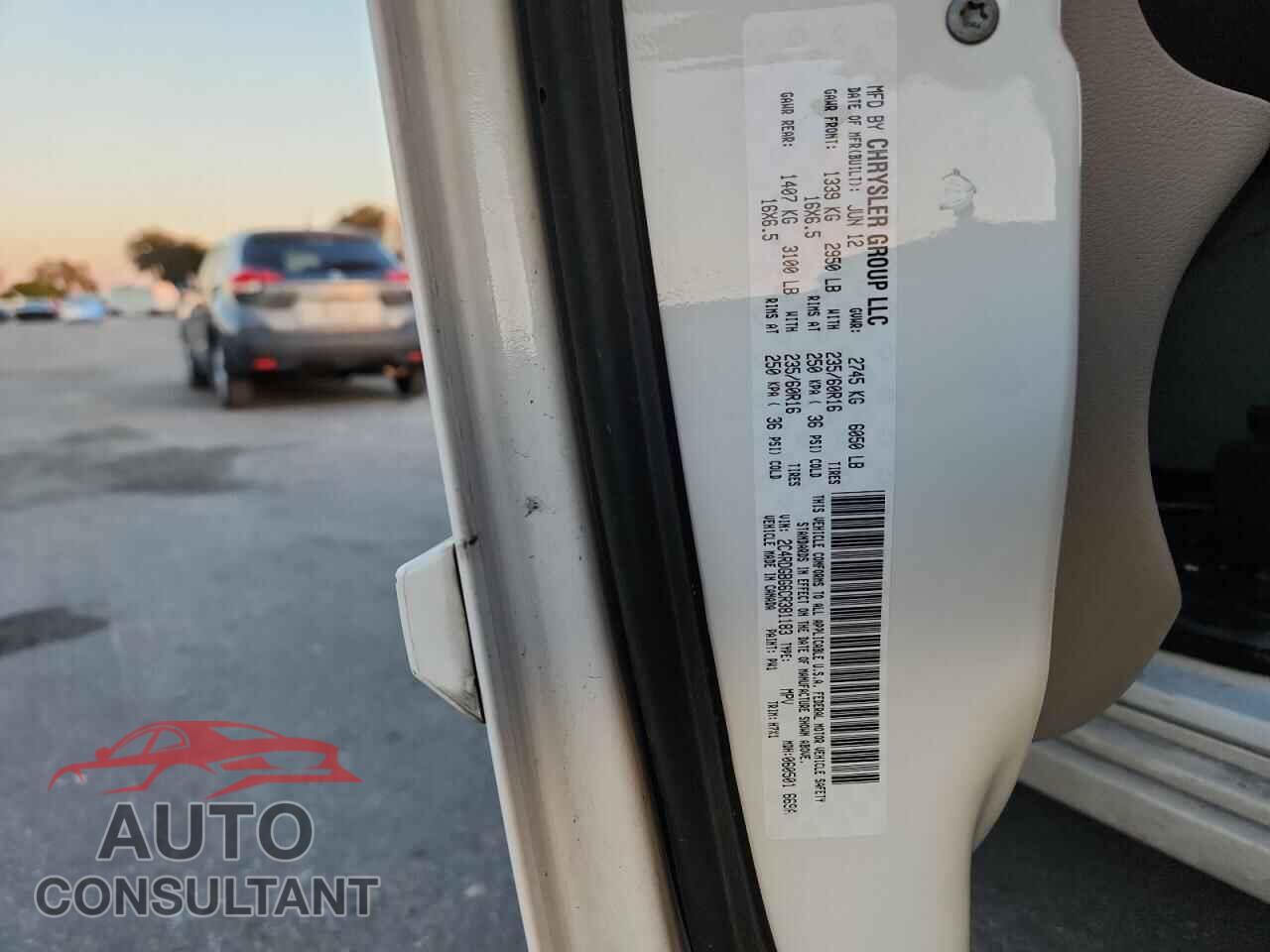 DODGE CARAVAN 2012 - 2C4RDGBG6CR381183