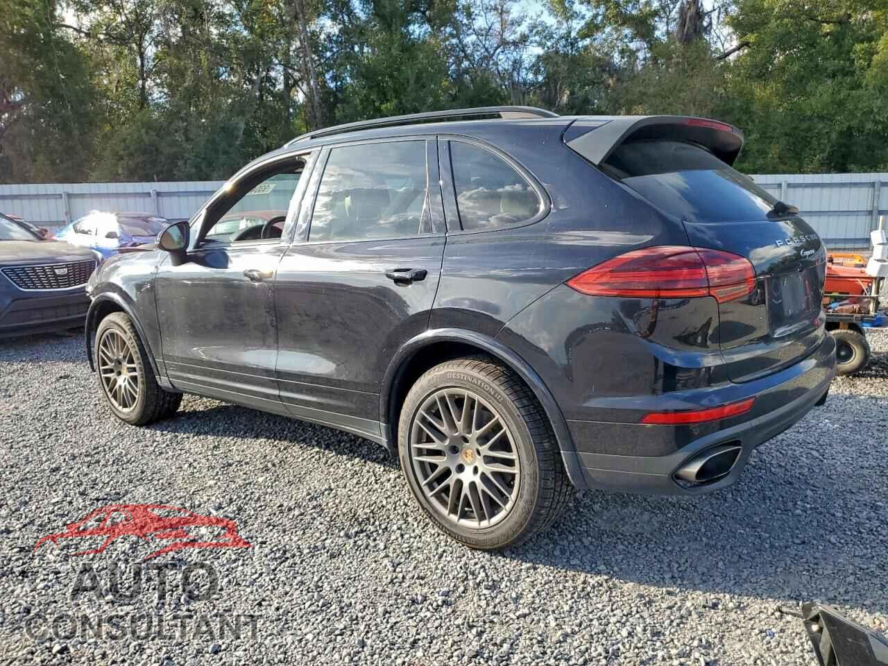 PORSCHE CAYENNE 2017 - WP1AA2A20HKA88043