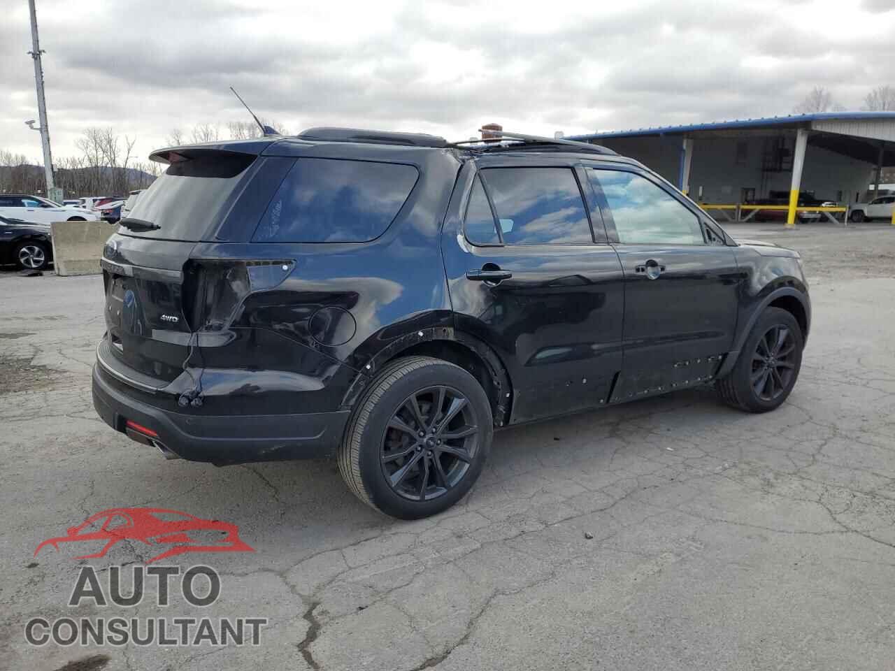 FORD EXPLORER 2018 - 1FM5K8D88JGB50201
