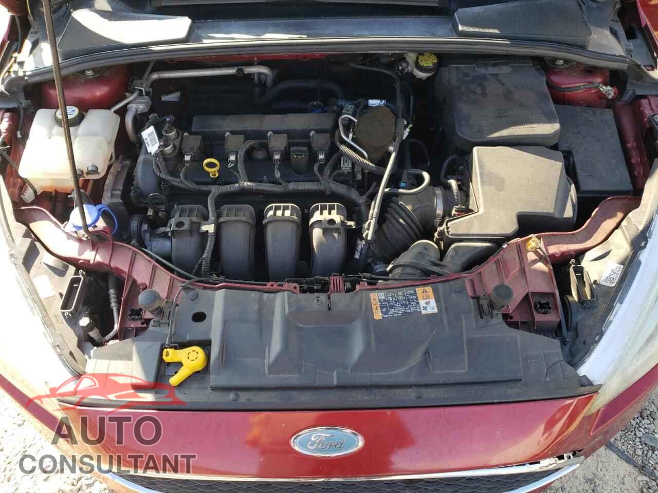 FORD FOCUS 2015 - 1FADP3F22FL311627