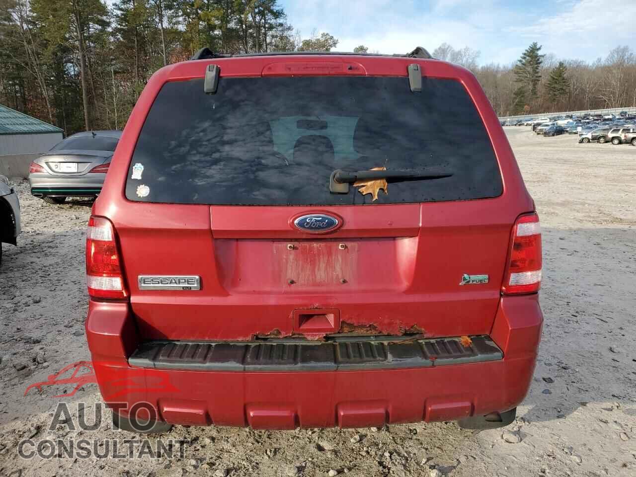 FORD ESCAPE 2010 - 1FMCU9DG3AKD24042