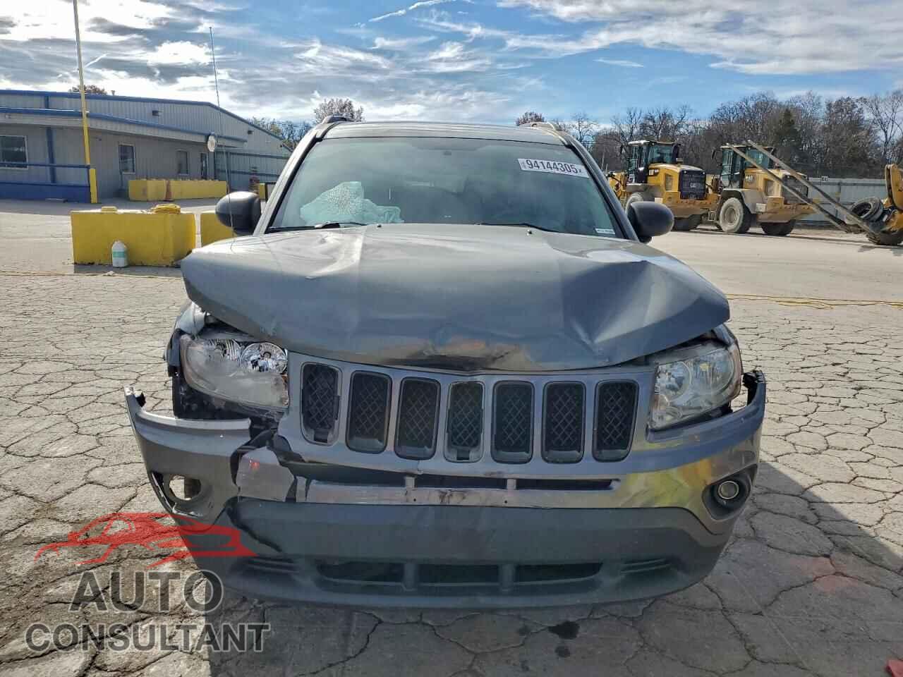 JEEP COMPASS 2011 - 1J4NF1FB9BD259496