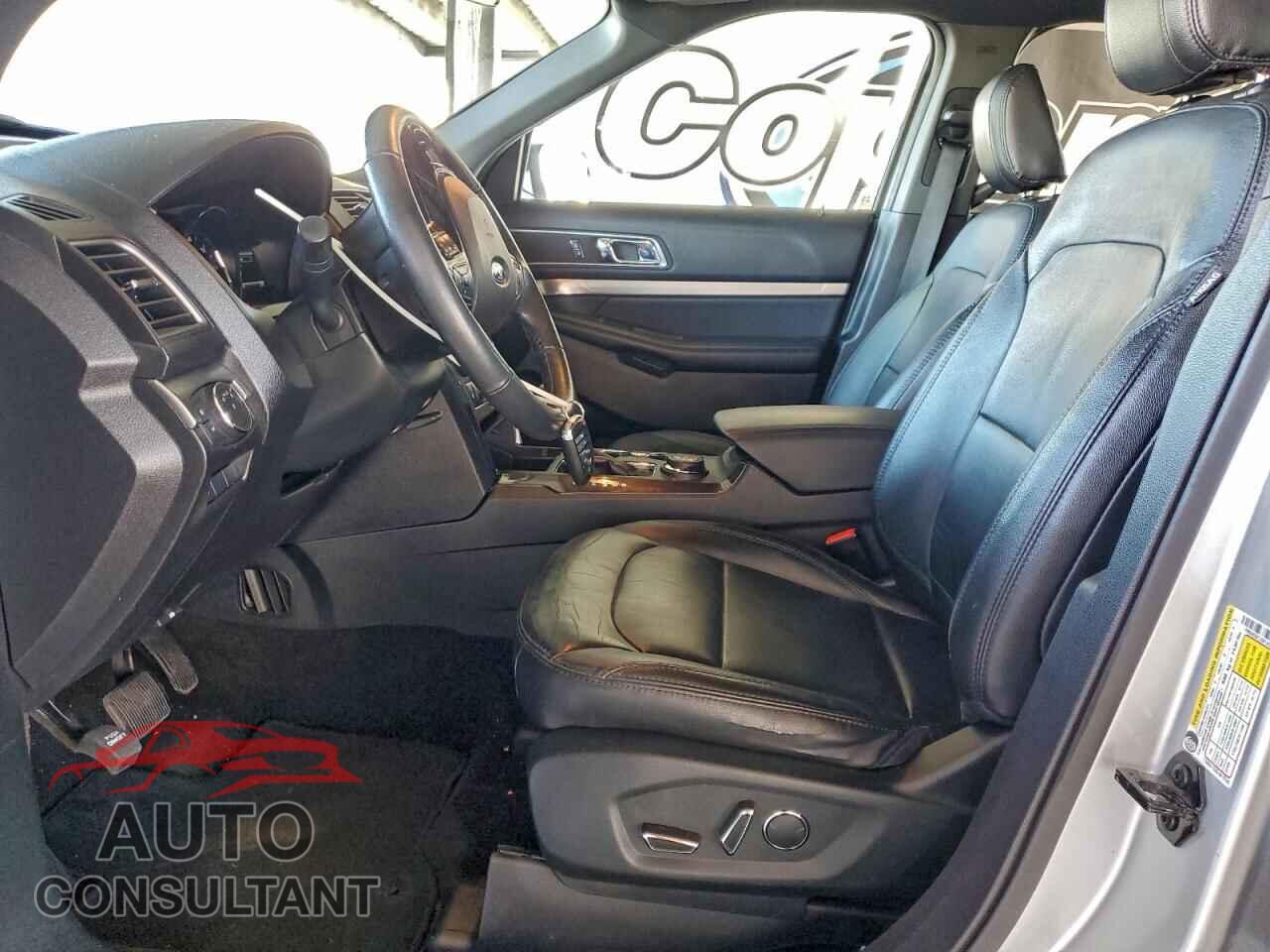 FORD EXPLORER 2018 - 1FM5K8D87JGB18355
