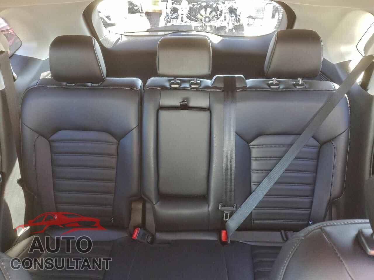 FORD EDGE 2022 - 2FMPK4J92NBB10868